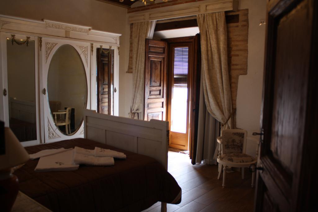 Casa Yedra Pension Almagro Buitenkant foto